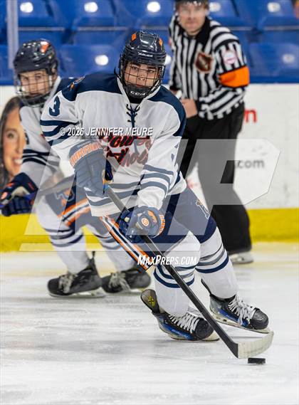 Thumbnail 2 in Powers Catholic vs  University of Detroit Jesuit (MHSAA Division 2 State Semifinal) photogallery.