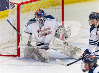 Thumbnail 3 in Powers Catholic vs  University of Detroit Jesuit (MHSAA Division 2 State Semifinal) photogallery.