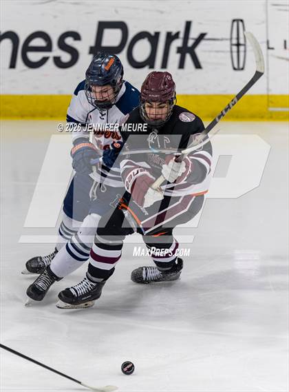 Thumbnail 2 in Powers Catholic vs  University of Detroit Jesuit (MHSAA Division 2 State Semifinal) photogallery.