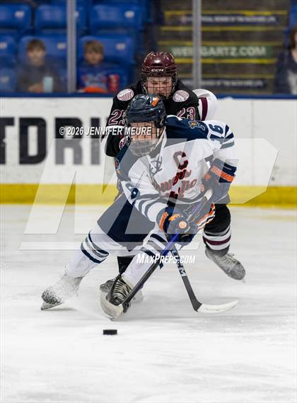 Thumbnail 2 in Powers Catholic vs  University of Detroit Jesuit (MHSAA Division 2 State Semifinal) photogallery.