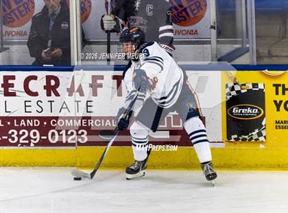 Thumbnail 3 in Powers Catholic vs  University of Detroit Jesuit (MHSAA Division 2 State Semifinal) photogallery.