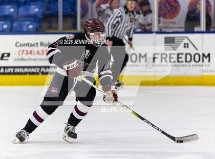 Thumbnail 3 in Powers Catholic vs  University of Detroit Jesuit (MHSAA Division 2 State Semifinal) photogallery.