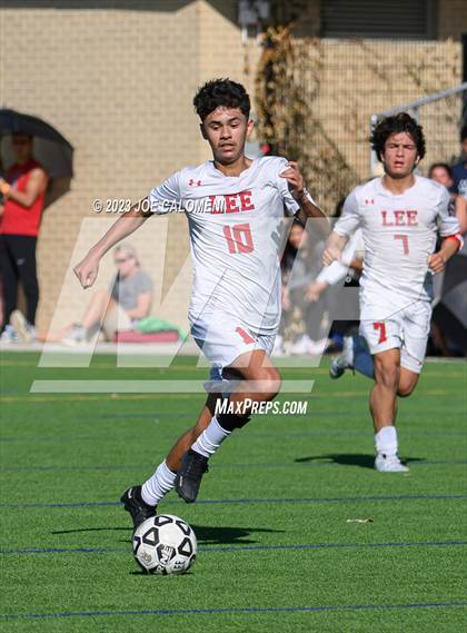 Thumbnail 2 in Lee vs Franklin (Alamo Heights Invitational) photogallery.
