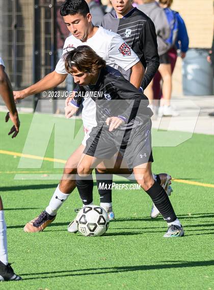Thumbnail 3 in Lee vs Franklin (Alamo Heights Invitational) photogallery.