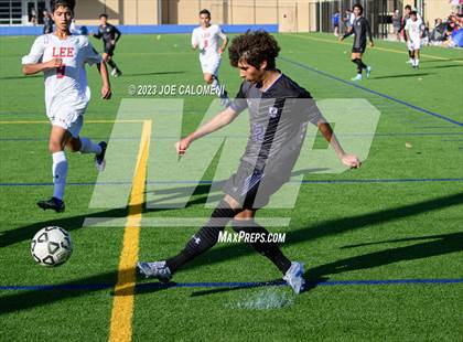 Thumbnail 1 in Lee vs Franklin (Alamo Heights Invitational) photogallery.