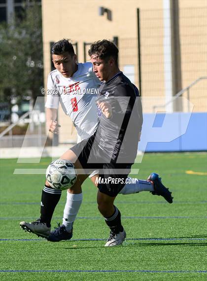 Thumbnail 3 in Lee vs Franklin (Alamo Heights Invitational) photogallery.