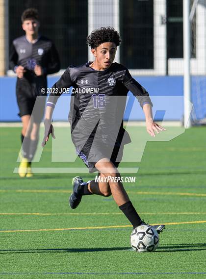 Thumbnail 3 in Lee vs Franklin (Alamo Heights Invitational) photogallery.