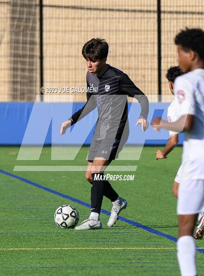 Thumbnail 2 in Lee vs Franklin (Alamo Heights Invitational) photogallery.