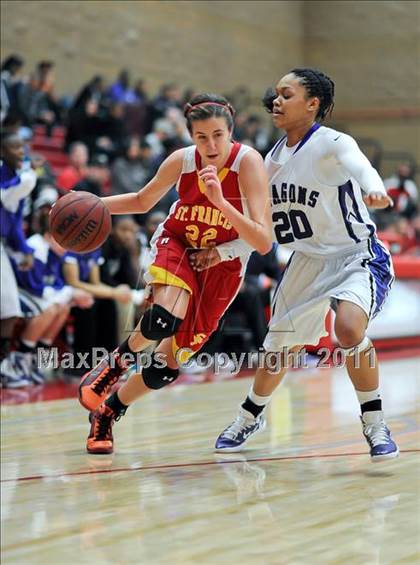 Thumbnail 1 in St. Francis vs. Sacramento (Common Good Classic) photogallery.