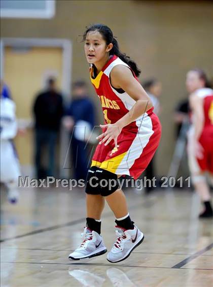 Thumbnail 2 in St. Francis vs. Sacramento (Common Good Classic) photogallery.