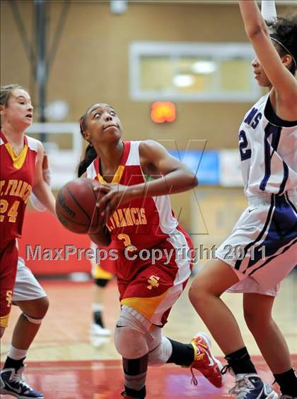 Thumbnail 1 in St. Francis vs. Sacramento (Common Good Classic) photogallery.
