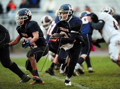 Thumbnail 1 in North Haven @ Lyman Hall photogallery.