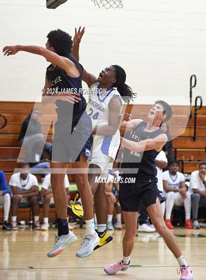 Thumbnail 3 in Riverside vs Seabreeze (Martin Luther King Jr. Showcase) photogallery.