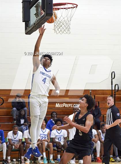 Thumbnail 1 in Riverside vs Seabreeze (Martin Luther King Jr. Showcase) photogallery.