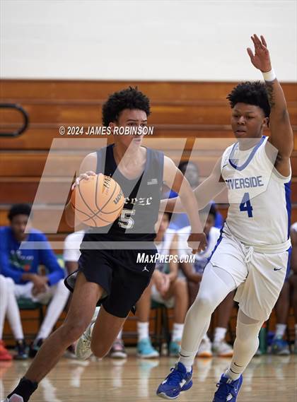 Thumbnail 3 in Riverside vs Seabreeze (Martin Luther King Jr. Showcase) photogallery.
