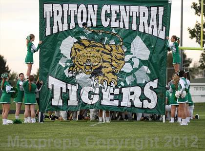 Thumbnail 2 in Lapel @ Triton Central photogallery.