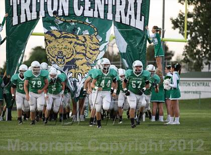 Thumbnail 2 in Lapel @ Triton Central photogallery.