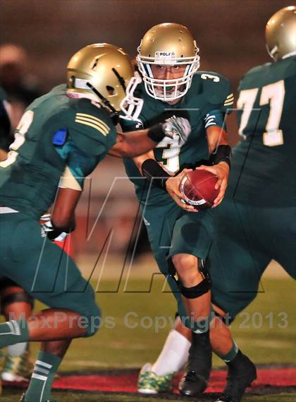 Thumbnail 1 in Centennial vs. Long Beach Poly photogallery.