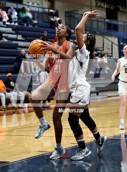 Thumbnail 1 in Oak City Prep @ Providence Day photogallery.
