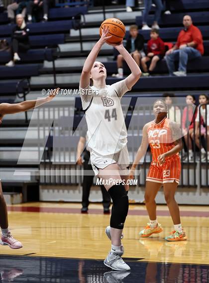 Thumbnail 1 in Oak City Prep @ Providence Day photogallery.