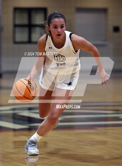 Thumbnail 3 in Oak City Prep @ Providence Day photogallery.