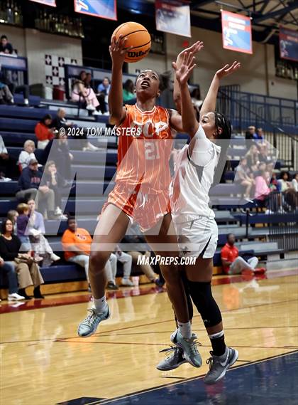 Thumbnail 1 in Oak City Prep @ Providence Day photogallery.