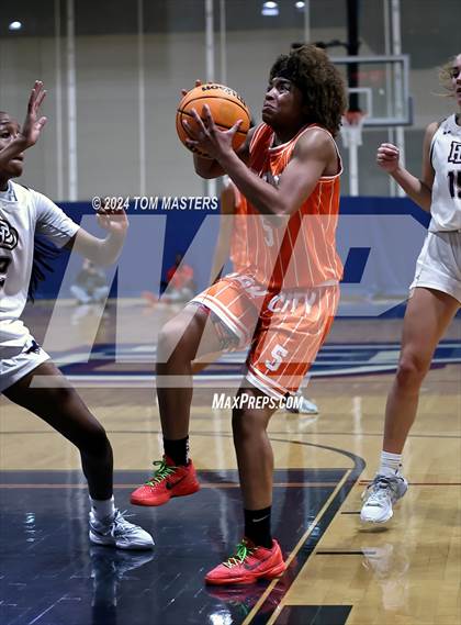 Thumbnail 3 in Oak City Prep @ Providence Day photogallery.