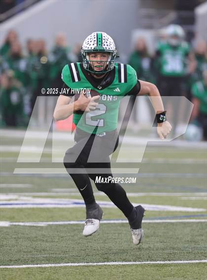 Thumbnail 1 in DeSoto @ Southlake Carroll (UIL 6A D2 Football Semifinal) photogallery.