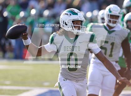 Thumbnail 3 in DeSoto @ Southlake Carroll (UIL 6A D2 Football Semifinal) photogallery.