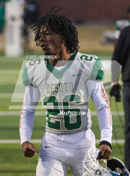 Thumbnail 3 in DeSoto @ Southlake Carroll (UIL 6A D2 Football Semifinal) photogallery.