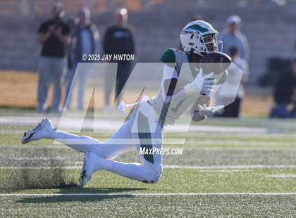 Thumbnail 2 in DeSoto @ Southlake Carroll (UIL 6A D2 Football Semifinal) photogallery.