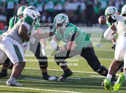 Thumbnail 1 in DeSoto @ Southlake Carroll (UIL 6A D2 Football Semifinal) photogallery.
