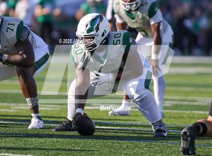 Thumbnail 3 in DeSoto @ Southlake Carroll (UIL 6A D2 Football Semifinal) photogallery.