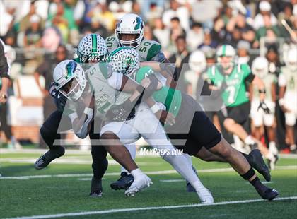 Thumbnail 2 in DeSoto @ Southlake Carroll (UIL 6A D2 Football Semifinal) photogallery.