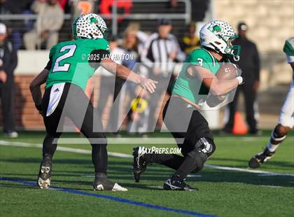 Thumbnail 2 in DeSoto @ Southlake Carroll (UIL 6A D2 Football Semifinal) photogallery.