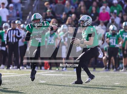 Thumbnail 3 in DeSoto @ Southlake Carroll (UIL 6A D2 Football Semifinal) photogallery.