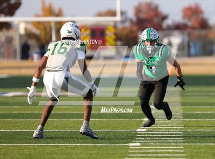 Thumbnail 2 in DeSoto @ Southlake Carroll (UIL 6A D2 Football Semifinal) photogallery.
