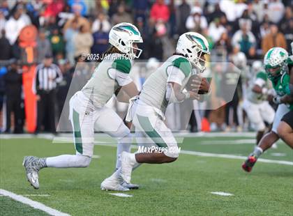 Thumbnail 2 in DeSoto @ Southlake Carroll (UIL 6A D2 Football Semifinal) photogallery.