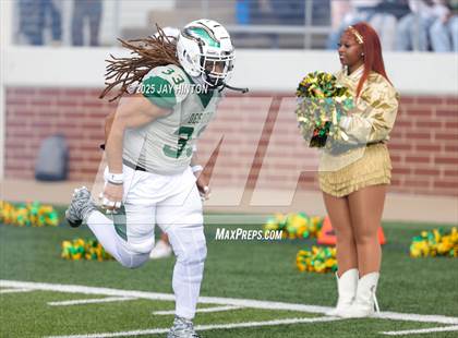 Thumbnail 3 in DeSoto @ Southlake Carroll (UIL 6A D2 Football Semifinal) photogallery.