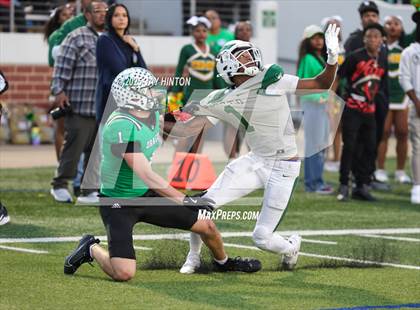 Thumbnail 3 in DeSoto @ Southlake Carroll (UIL 6A D2 Football Semifinal) photogallery.