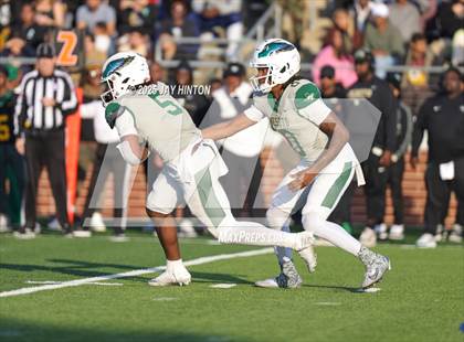 Thumbnail 1 in DeSoto @ Southlake Carroll (UIL 6A D2 Football Semifinal) photogallery.