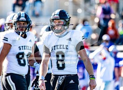 Thumbnail 3 in Steele vs. Westlake (UIL 6A Division 1 Quarterfinal) photogallery.