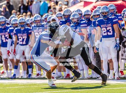 Thumbnail 1 in Steele vs. Westlake (UIL 6A Division 1 Quarterfinal) photogallery.