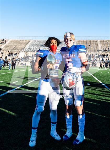 Thumbnail 2 in Steele vs. Westlake (UIL 6A Division 1 Quarterfinal) photogallery.