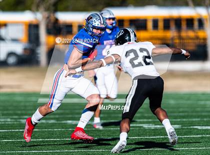 Thumbnail 3 in Steele vs. Westlake (UIL 6A Division 1 Quarterfinal) photogallery.