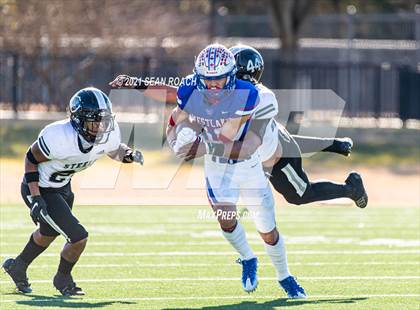 Thumbnail 1 in Steele vs. Westlake (UIL 6A Division 1 Quarterfinal) photogallery.