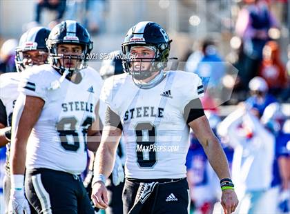 Thumbnail 1 in Steele vs. Westlake (UIL 6A Division 1 Quarterfinal) photogallery.