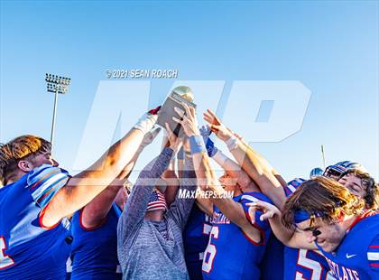 Thumbnail 1 in Steele vs. Westlake (UIL 6A Division 1 Quarterfinal) photogallery.