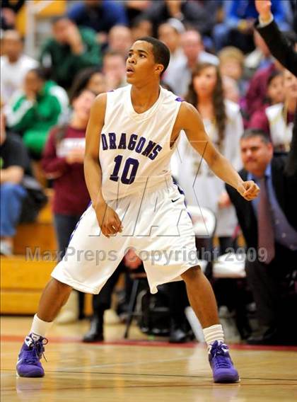 Thumbnail 1 in Whitney vs. Sacramento (CIF SJS D3 Semifinal) photogallery.