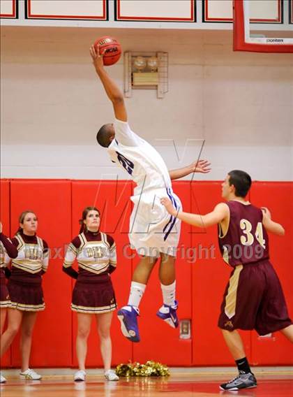 Thumbnail 3 in Whitney vs. Sacramento (CIF SJS D3 Semifinal) photogallery.